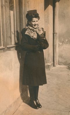 Hungary, Ilona Krausz, 1939, Mari Schönwald, [object Object], [object Object], Dokuforte #387