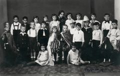 Bulgaria, Jacque's class in Purim, 1935, Raphael Ventura, [object Object], [object Object], [object Object], [object Object], Dokuforte #281