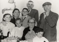 Israel, Ha&aacute;sz family, 1958, Odette Havasi, [object Object], Dokuforte #728