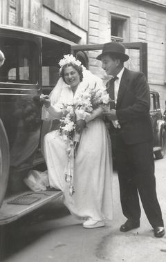 Hungary, Kazinczy street, &Aacute;gi Poll&aacute;k (left) and Frigyes Funk wedding, 1946, Róbert Róna, [object Object], [object Object], [object Object], [object Object], Dokuforte #504