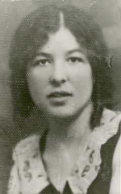 Israel, Sara Fruman in her youth (Studied at Meir Shfeya youth village), 1920, גידי רשף, [object Object], [object Object], Dokuforte #61