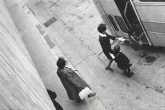 הונגריה, Ferihegy, שדה התעופה פריהג`, 1967, Róbert Róna, [object Object], Dokuforte #890