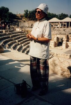 Israel, Ancient theatre (Prob. Roman), 1985, גלית ששון וידמן, [object Object], [object Object], [object Object], Dokuforte #1031