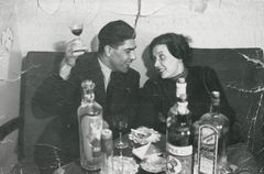 Hungary, Party at Plachy Vili's, 1940, Róbert Róna, [object Object], Dokuforte #419