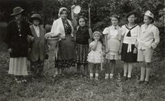 Hungary, Judit Kinszki (the little girl), 1938, Judit Kinszki, Imre Kinszki, [object Object], [object Object], [object Object], Dokuforte #383