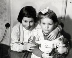 Hungary, Juli R&oacute;na (L&aacute;nyi) 10 years old (left) and her sister &Eacute;va L&aacute;nyi 3 years old, 1957, Róbert Róna, [object Object], [object Object], [object Object], [object Object], Dokuforte #676