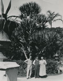 Brazil, P&aacute;l R&oacute;na with the parents of his wife Kl&aacute;ri Nagy, 1960, Róbert Róna, [object Object], [object Object], [object Object], [object Object], Dokuforte #820