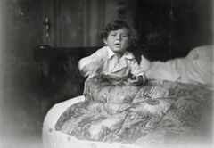 הונגריה, Róna street 121, גאבור קינסקי, 1931, Judit Kinszki, אימרה קינסקי|, [object Object], [object Object], Dokuforte #197