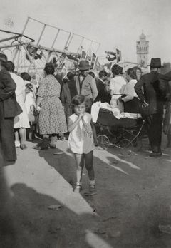 הונגריה, Bosnyák square, גאבור קינסקי, 1931, Judit Kinszki, אימרה קינסקי|, [object Object], [object Object], [object Object], Dokuforte #203