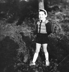 Hungary, Gabi Lazarovits, 1955, Gabi Laron, [object Object], [object Object], Dokuforte #1848