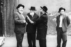 Hungary, Dob street 35., 1971, Gabi Laron, [object Object], [object Object], [object Object], Dokuforte #1858