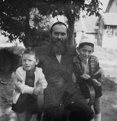 הונגריה, Dob street, משפחת Lazarovits, 1956, Gabi Laron, [object Object], Dokuforte #1880