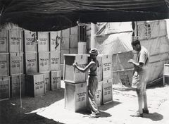 Israel, Oszkár Réder as a new immigrant found a living in preparatory work for the elections., 1951, Yehudit Adel Sholdos, [object Object], [object Object], Dokuforte #2015