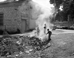 Israel, Mea Shearim, 1969, Gabi Laron, Gabi Laron, [object Object], [object Object], [object Object], Dokuforte #1355