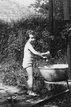 1950, Ágnes Erényi Eisler Szász, [object Object], [object Object], [object Object], Dokuforte #2883