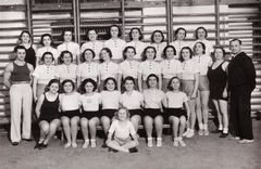 Hungary, Maccabi Fencing and Athletic Club - women gymnasts, 1936, Jozsef Horvath, [object Object], [object Object], [object Object], [object Object], Dokuforte #2931