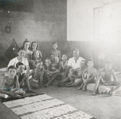 Israel, Kibbutz Maabarot, Kindergarten, 1950, Yehudit Adel Sholdos, [object Object], [object Object], Dokuforte #2921