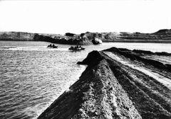 Israel, The IDF's breakthrough beyond the banks of the canal – crossing of 3 Israeli commando boats in the area.

With cooperation of Nadav Mann / Bitmuna, 1973, Dany Benshalom, Dany Benshalom, [object Object], [object Object], [object Object], [object Object], [object Object], [object Object], Dokuforte #3002