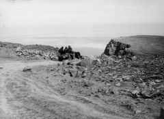 Egypt, Mount Ataka, The jeep unit of the reconnaissance battalion is descending from the summit of Jebel Ataqa after the first visit to the site.

With cooperation of Nadav Mann / Bitmuna, 1973, Dany Benshalom, Dany Benshalom, [object Object], [object Object], [object Object], [object Object], [object Object], [object Object], [object Object], Dokuforte #3115