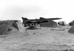 מצרים, עמדת טילי 2 SM שננטשה.

בשיתוף פעולה עם נדב מן / ביטמונה, 1973, Dany Benshalom, Dany Benshalom, [object Object], [object Object], [object Object], [object Object], [object Object], Dokuforte #3102