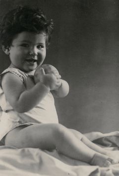 Israel, Mikveh Israel, Dalia is one year old, 1934, Benny Barzilay, [object Object], [object Object], Dokuforte #3181