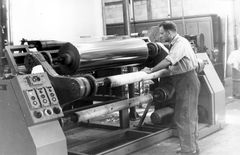 Israel, Rafi near the rolling system (end of the machine) of the B-18 for PVC sheet production at the HaOgen factory.

With cooperation of Nadav Mann / Bitmuna, 1964, Dany Benshalom, Rafi Benshalom, [object Object], [object Object], [object Object], Dokuforte #3427