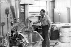 Israel, Rafi at the "Haogenplast" plastics factory in HaOgen, at the "Benbury Mixer" station, a machine for preparing the initial plastic mixture. Later, at the "Holza" station, followed by the "Extruder," and then it is conveyed on a conveyor belt to the Calender B-18 station for sheet production.

With cooperation of Nadav Mann / Bitmuna, 1964, Dany Benshalom, Rafi Benshalom, [object Object], [object Object], [object Object], Dokuforte #3419