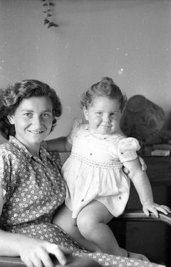 Israel, אילנה לבני, זוזי לבני, 1955, Ruth Lackner Hiller / Kibbutz Haogen Archive, [object Object], [object Object], [object Object], [object Object], [object Object], Dokuforte #4189