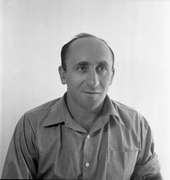 Israel, אוריאל כהן, 1955, Ruth Lackner Hiller / Kibbutz Haogen Archive, [object Object], [object Object], [object Object], [object Object], Dokuforte #4185