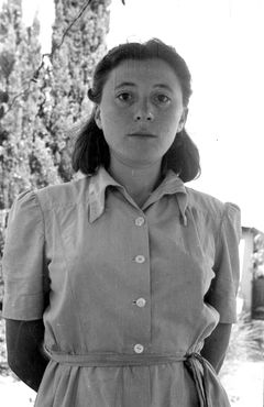 Israel, זלפה עזר, 1955, Ruth Lackner Hiller / Kibbutz Haogen Archive, [object Object], [object Object], [object Object], Dokuforte #4319