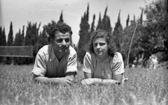 Israel,  מרגלית ויעקב מרון, 1955, Ruth Lackner Hiller / Kibbutz Haogen Archive, [object Object], [object Object], [object Object], [object Object], Dokuforte #4491
