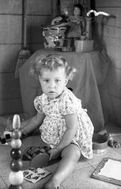 Israel, עמיר שיק, 1955, Ruth Lackner Hiller / Kibbutz Haogen Archive, [object Object], [object Object], [object Object], [object Object], [object Object], Dokuforte #4562