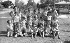 Israel, Gefen group with יעקב פואה וחוה גולדשטיין, 1955, Ruth Lackner Hiller / Kibbutz Haogen Archive, [object Object], [object Object], [object Object], [object Object], Dokuforte #4609