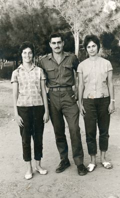 Israel, The end of 10 Days in the Galilee, 1962, Shmuel Brenner, [object Object], [object Object], [object Object], [object Object], Dokuforte #4770