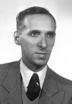 Hungary, Sándor Offenbach in the Zionist resistance movement, 1944, Miklós Szedő / Carl Lutz Foundation, [object Object], [object Object], [object Object], [object Object], [object Object], [object Object], [object Object], Dokuforte #4127