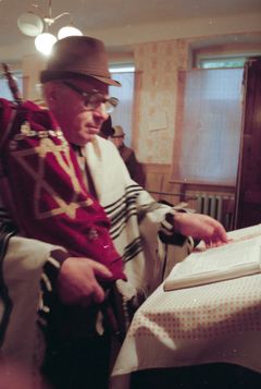 Hungary,Czech Republic,Ukraine, Subcarpathia, In 1690, Orthodox Jews (primarily from Poland) began settling in Subcarpathia. By 1939, the Jewish community of Munkács made up half of the town’s population and maintained a vibrant life.
It drastically changed with the introduction of discriminatory laws, ghettoization. After World War II, the remaining and diminished Jewish population of Subcarpathia faced even greater hardship due to the intensifying antisemitism., 1993, Kiss Ferenc, Kiss Ferenc, [object Object], [object Object], [object Object], Dokuforte #5096