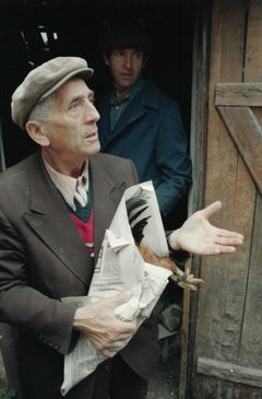 Hungary,Czech Republic,Ukraine, Subcarpathia, In 1690, Orthodox Jews (primarily from Poland) began settling in Subcarpathia. By 1939, the Jewish community of Munkács made up half of the town’s population and maintained a vibrant life.
It drastically changed with the introduction of discriminatory laws, ghettoization. After World War II, the remaining and diminished Jewish population of Subcarpathia faced even greater hardship due to the intensifying antisemitism., 1993, Kiss Ferenc, Kiss Ferenc, [object Object], [object Object], [object Object], [object Object], [object Object], Dokuforte #5058
